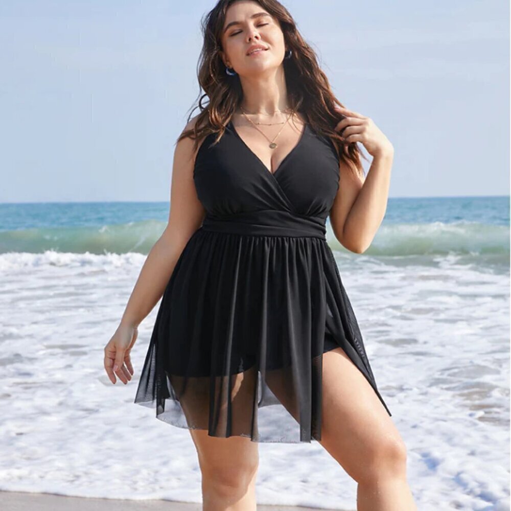 BloomChic Sculpt Waist Ruched Split Hem Swim Dress Size M ( us 10)
